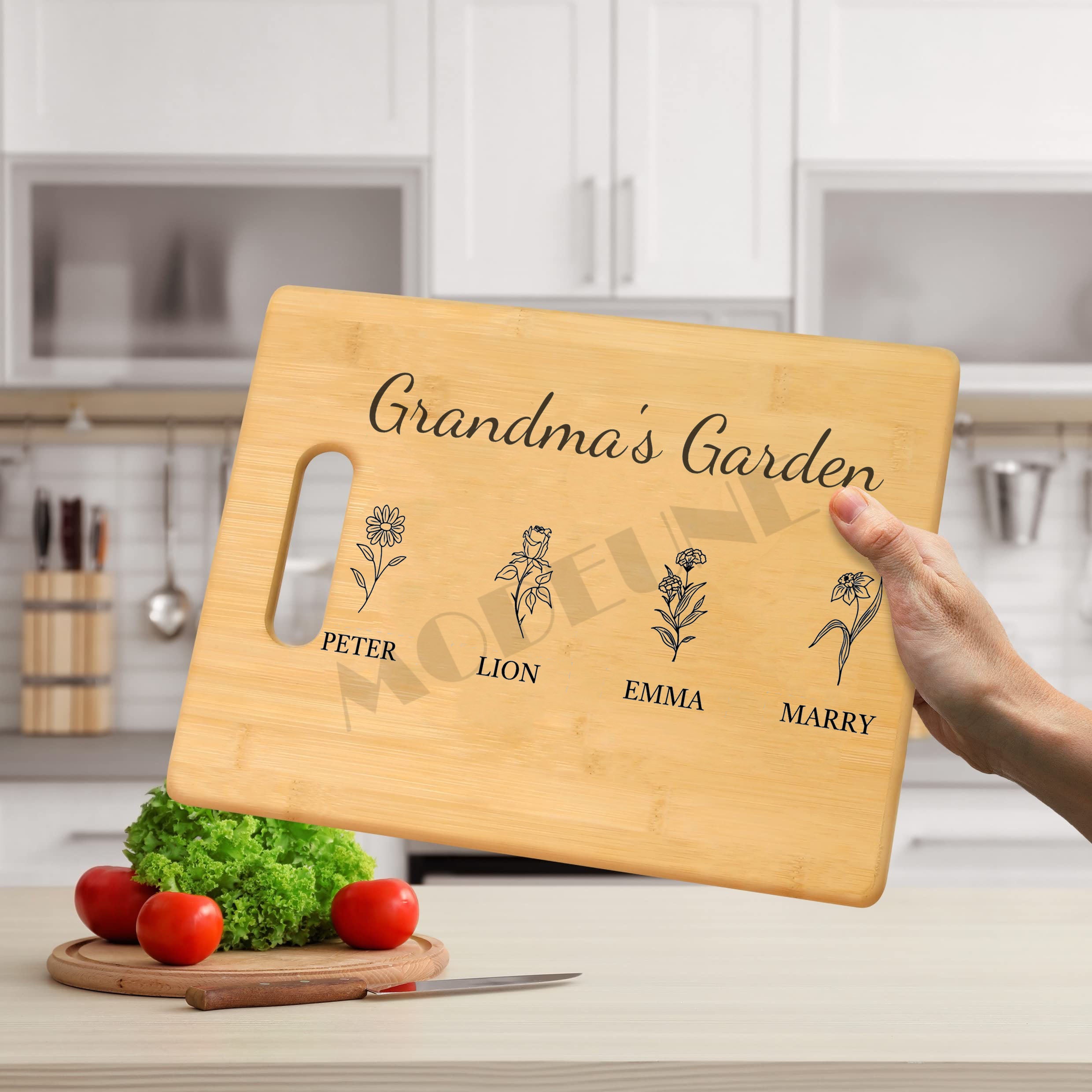 Mama's Garden is Her Children Customized Bamboo Cutting Board