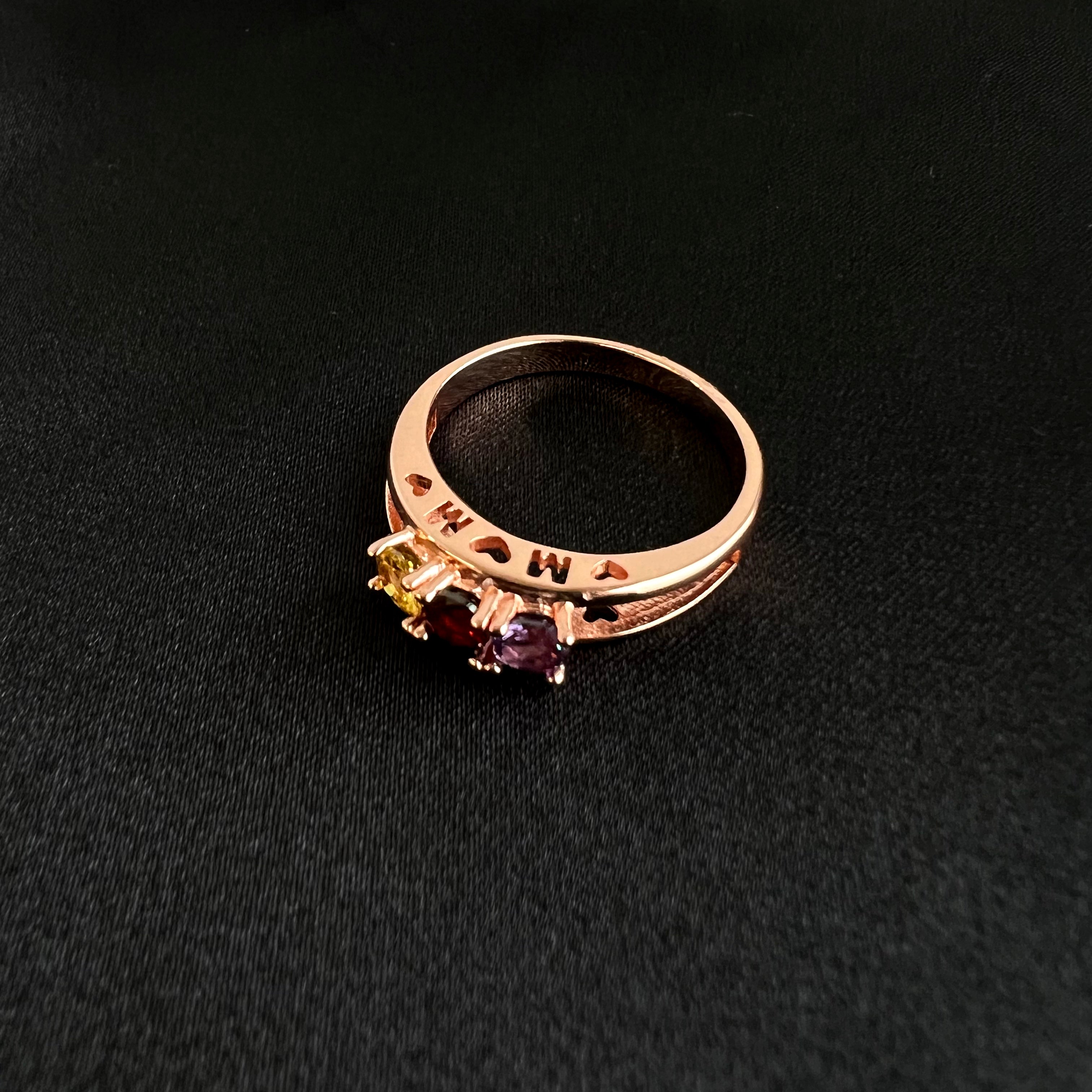 Custom Family Birthstones Ring